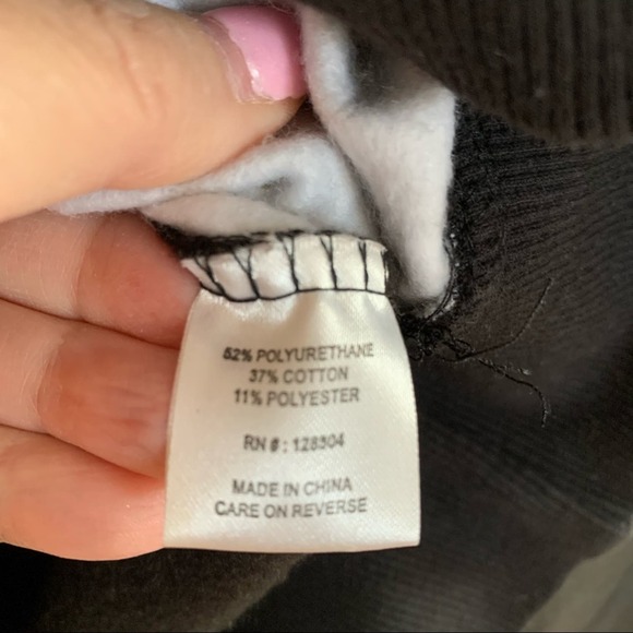 B Society Black Faux Leather Animal Print Streetwear Pullover Medium - Picture 4 of 5